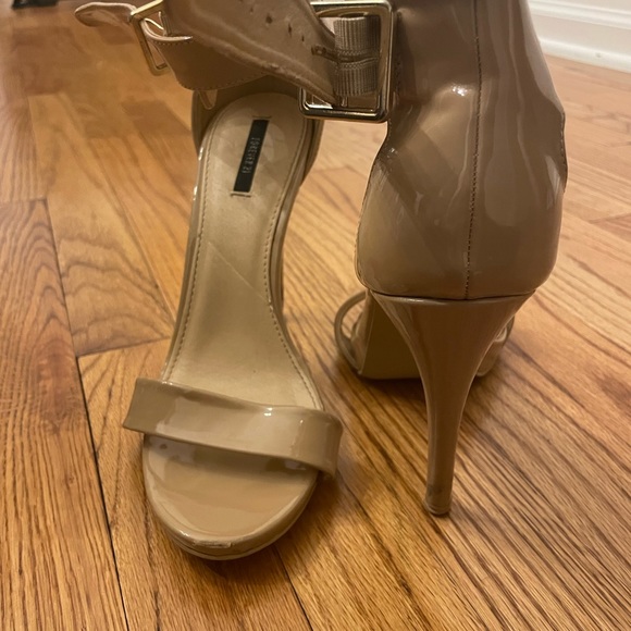 Forever 21 beige heel, size 9 - Picture 3 of 3